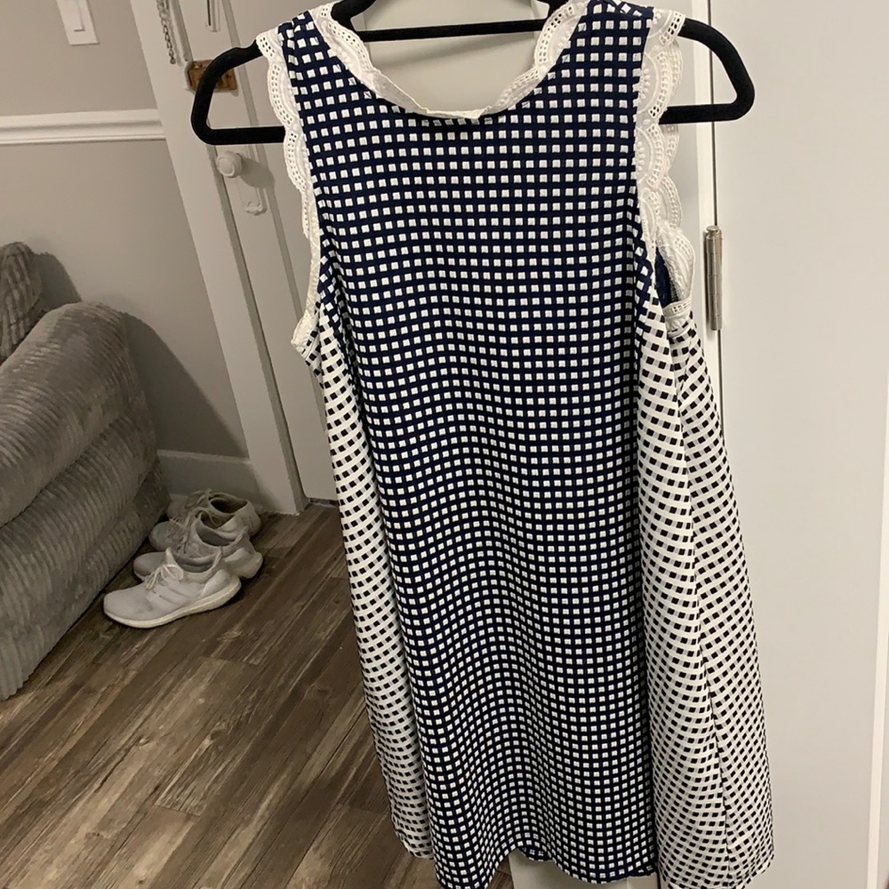 dress with pockets
